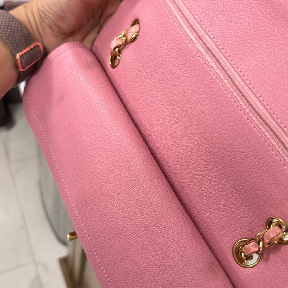 Auth very rare limited chanel PYTHON PINK  gold charm  Chain Shoulder Bag. - Picture 11 of 14